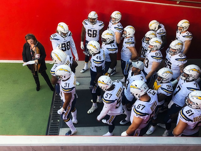 凭借在青少 凭借在青少